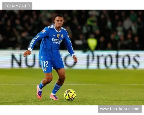 阿诺德社媒坦言伤病让我心碎，承诺以更好状态在2026年回归